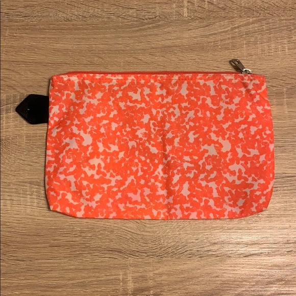 Nike Pouch - Picture 5 of 6